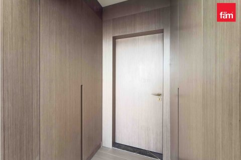 Apartment in Dubai 3 bedrooms, 201 sq.m. № 99575 - photo 9