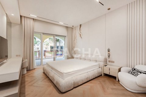 Apartment in Marina Residences, Palm Jumeirah, Dubai 2 bedrooms, 183 sq.m. № 104915 - photo 15
