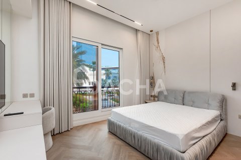 Apartment in Marina Residences, Palm Jumeirah, Dubai 2 bedrooms, 183 sq.m. № 104915 - photo 13