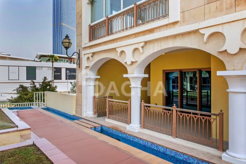 Apartment in Marina Residences, Palm Jumeirah, Dubai 2 bedrooms, 183 sq.m. № 104915 - photo 20