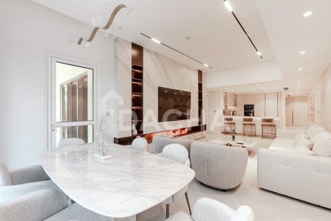Apartment in Marina Residences, Palm Jumeirah, Dubai 2 bedrooms, 183 sq.m. № 104915 - photo 8