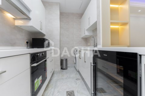 Apartamento en Marina Crown, Dubai Marina, Dubai, 1 dormitorio, 70 m², № 104931 - foto 11