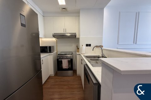 Купить квартиру в Zahra Apartments, Town Square, Дубай: 3 спальни, 124м², № 98478 - фото 20