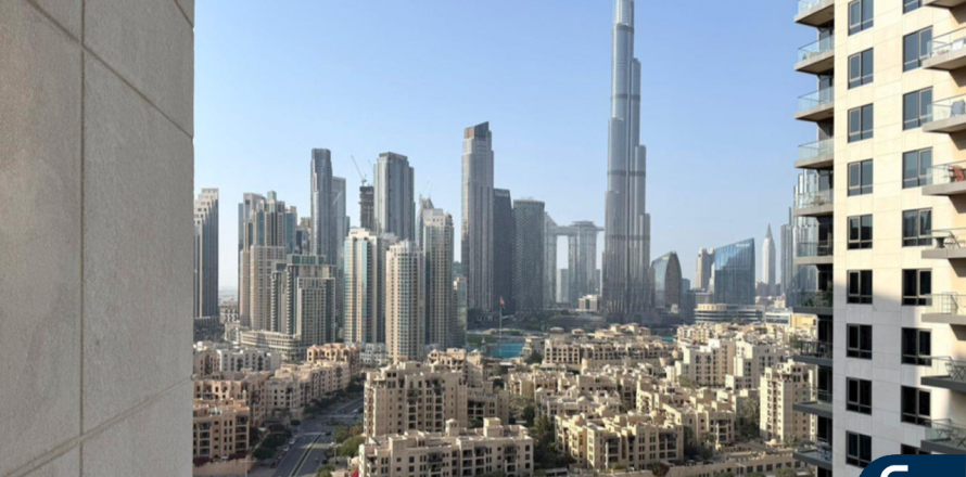 Квартира в Даунтаун Дубай (Даунтаун Бурдж Дубай), Дубай, 2 спальни, 135м², № 98487