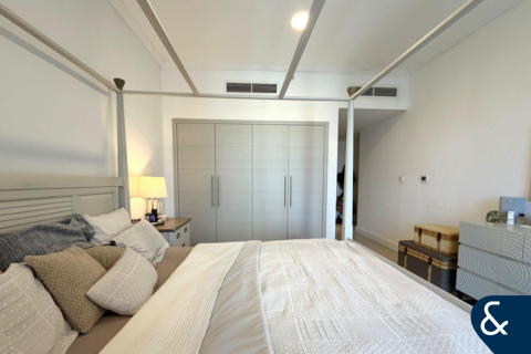 Купить квартиру в Даунтаун Дубай (Даунтаун Бурдж Дубай), Дубай: 2 спальни, 135м², № 98487 - фото 7