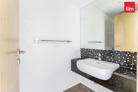 Снять в аренду таунхаус в Дубае: 3 спальни, 270.5м², № 135179 - фото 5
