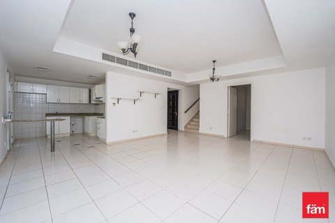 Townhouse in Dubai 3 bedrooms, 253.3 sq.m. № 135180 - photo 19