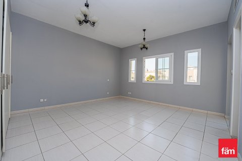 Townhouse in Dubai 3 bedrooms, 253.3 sq.m. № 135180 - photo 17