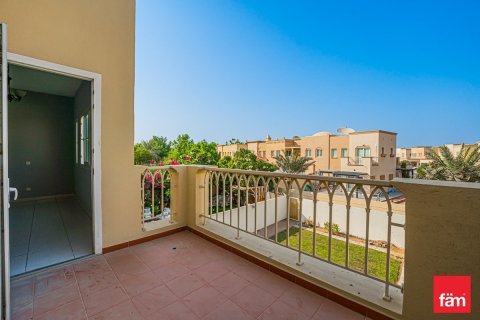Townhouse in Dubai 3 bedrooms, 253.3 sq.m. № 135180 - photo 10