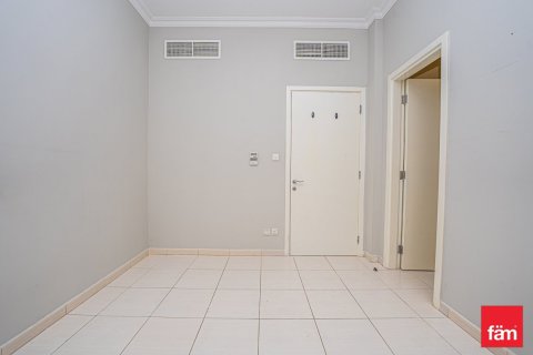 Townhouse in Dubai 3 bedrooms, 253.3 sq.m. № 135180 - photo 28