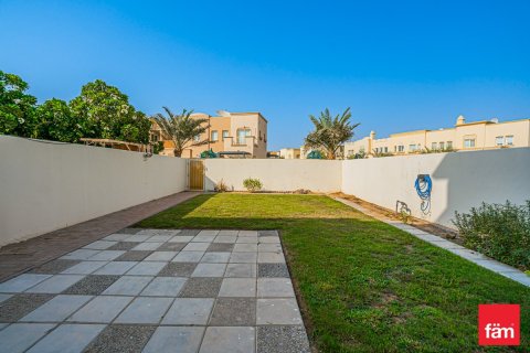 Townhouse in Dubai 3 bedrooms, 253.3 sq.m. № 135180 - photo 25