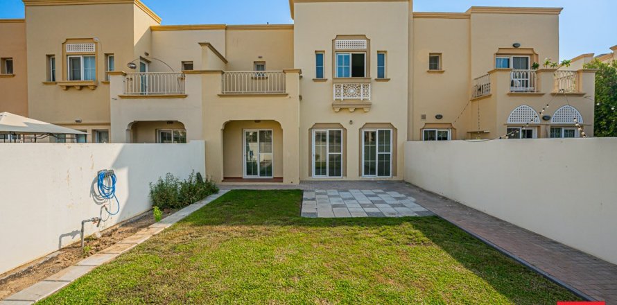 Townhouse in Dubai 3 bedrooms, 253.3 sq.m. № 135180