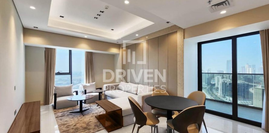 Квартира в Бизнес-Бэе, Дубай, 2 спальни, 137.03м², № 126660