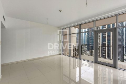Apartment in BLVD Crescent, Downtown Dubai (Downtown Burj Dubai), Dubai 2 bedrooms, 155.24 sq.m. № 126674 - photo 3