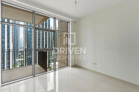 Apartment in BLVD Crescent, Downtown Dubai (Downtown Burj Dubai), Dubai 2 bedrooms, 155.24 sq.m. № 126674 - photo 7