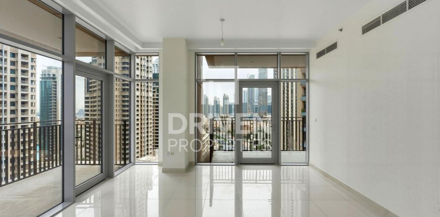 Apartment in BLVD Crescent, Downtown Dubai (Downtown Burj Dubai), Dubai 2 bedrooms, 155.24 sq.m. № 126674