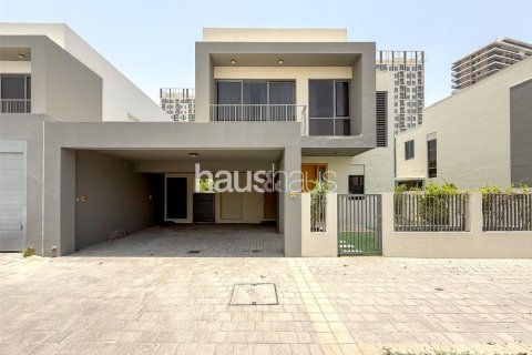 Снять в аренду виллу в Sidra Villas, Дубай Хилс Эстейт, Дубай: 4 спальни, 430м², № 45206 - фото 1