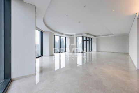Penthouse in Opera District, Downtown Dubai (Downtown Burj Dubai), Dubai 4 bedrooms, 492.39 sq.m. № 129461