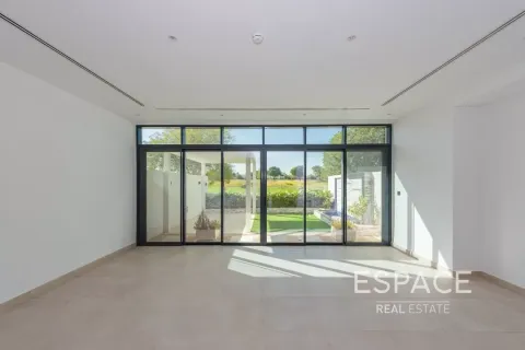 Villa à Jumeirah Luxury, Jumeirah Golf Estates, Dubai, 4 chambres, 317 m², № 61636 - photo 9