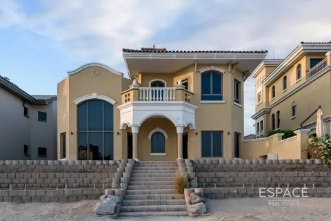 Villa à Palm Jumeirah, Dubai, 5 chambres, 623 m², № 61634