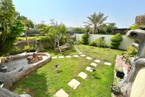 Villa in Springs 8, The Springs, Dubai 2 bedrooms, 167 sq.m. № 61621 - photo 14