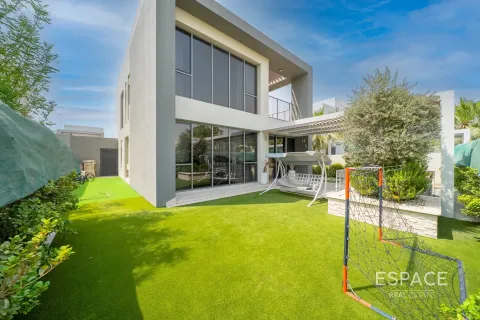 Villa à Dubai Hills Estate, Dubai, 4 chambres, 321 m², № 61635 - photo 1