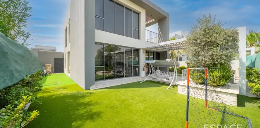 Villa à Dubai Hills Estate, Dubai, 4 chambres, 321 m², № 61635