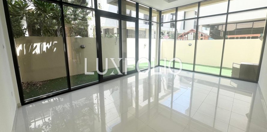Villa à DAMAC Hills (Akoya by DAMAC), Dubai, 3 chambres, 253 m², № 46276