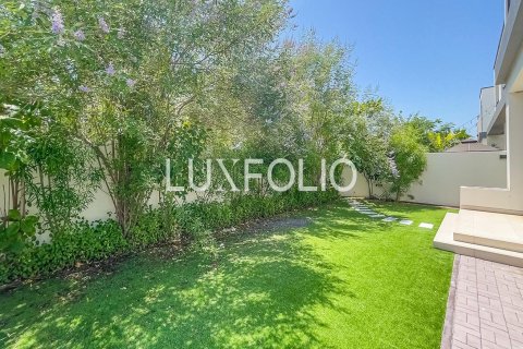 Villa in Maple at Dubai Hills Estate, Dubai Hills Estate, Dubai 4 bedrooms, 248 sq.m. № 46290 - photo 25