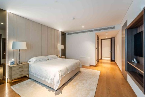 Apartment in Palm Jumeirah, Dubai 4 bedrooms, 776 sq.m. № 97049 - photo 21