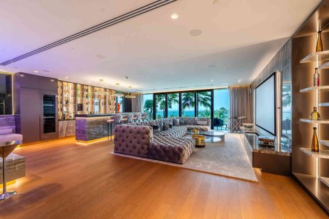 Apartment in Palm Jumeirah, Dubai 4 bedrooms, 776 sq.m. № 97049