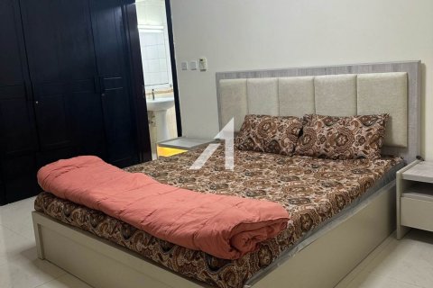 Apartamento en Lake Elucio, Dubai, 2 dormitorios, 85.6 m², № 16399 - foto 12