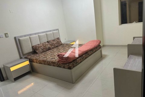 Apartamento en Lake Elucio, Dubai, 2 dormitorios, 85.6 m², № 16399 - foto 11