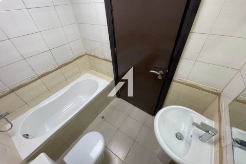 Apartamento en Lake Elucio, Dubai, 2 dormitorios, 85.6 m², № 16399 - foto 20