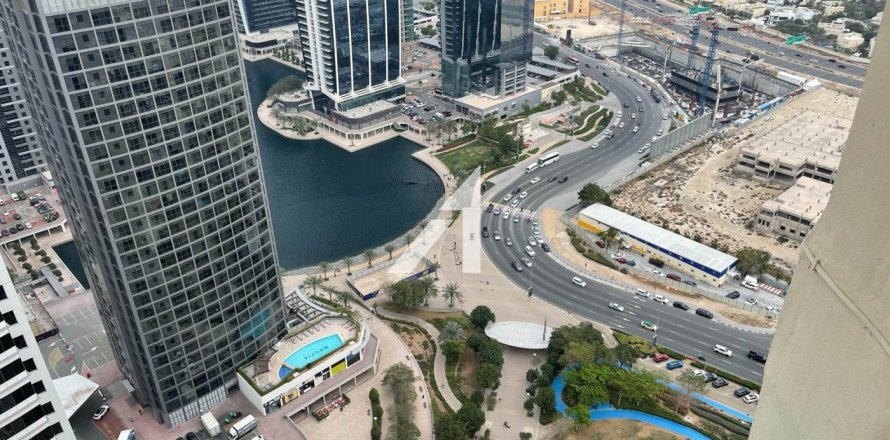 Apartamento en Lake Elucio, Dubai, 2 dormitorios, 85.6 m², № 16399