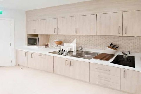 Купить квартиру в Se7en City JLT, Джумейра Лейк Тауэрс, Дубай: студию, 36.8м², № 16400 - фото 5