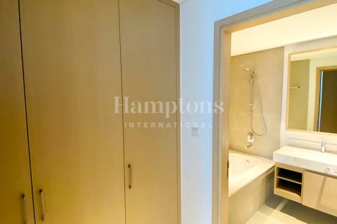 Снять в аренду квартиру в Dubai Creek Harbour (The Lagoons), Дубай: 3 спальни, 154.83957204м², № 16398 - фото 14
