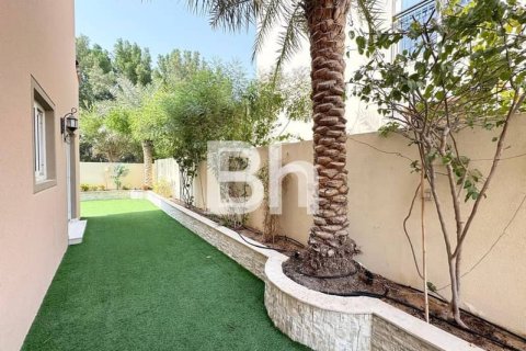 Villa à Dubai Land, Dubai, 4 chambres, 237 m², № 56276 - photo 17