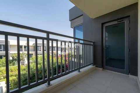Townhouse in Dubai Hills Estate, Dubai 4 bedrooms, 202 sq.m. № 56275 - photo 14