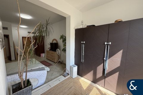 Apartment in Motor City, Dubai 3 bedrooms, 242 sq.m. № 76326 - photo 15