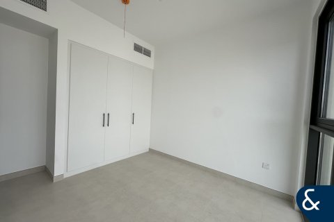 Villa in Town Square, Dubai 4 bedrooms, 379 sq.m. № 76338 - photo 13