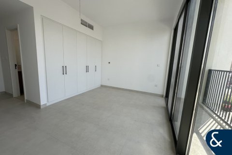 Villa in Town Square, Dubai 4 bedrooms, 379 sq.m. № 76338 - photo 10