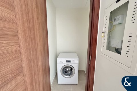 Снять в аренду квартиру в Даунтаун Дубай (Даунтаун Бурдж Дубай), Дубай: 1 спальня, 81м², № 76339 - фото 10