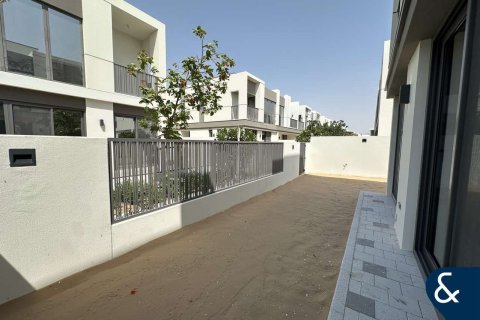 Townhouse in Tilal Al Ghaf, Dubai 4 bedrooms, 229 sq.m. № 76340 - photo 25