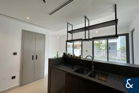 Townhouse in Tilal Al Ghaf, Dubai 4 bedrooms, 229 sq.m. № 76340 - photo 21