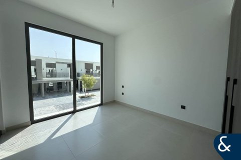 Townhouse in Tilal Al Ghaf, Dubai 4 bedrooms, 229 sq.m. № 76340 - photo 11