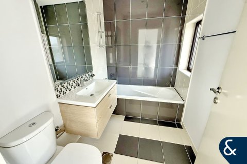 Villa in DAMAC Hills (Akoya by DAMAC), Dubai 3 bedrooms, 190 sq.m. № 76324 - photo 19