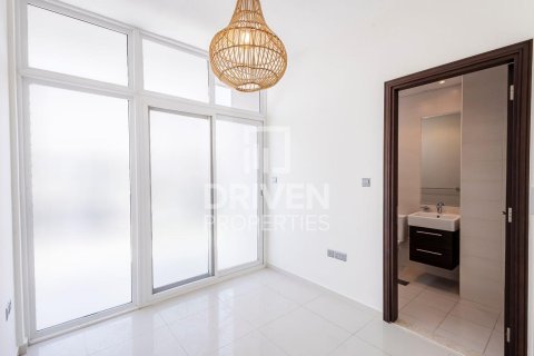 Adosado en Dubai, 3 dormitorios, 112.23 m², № 127451 - foto 7