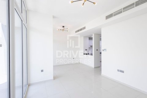 Adosado en Dubai, 3 dormitorios, 112.23 m², № 127451