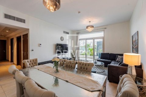 Apartment in Al Furjan, Dubai 2 bedrooms, 176.14 sq.m. № 129241 - photo 3